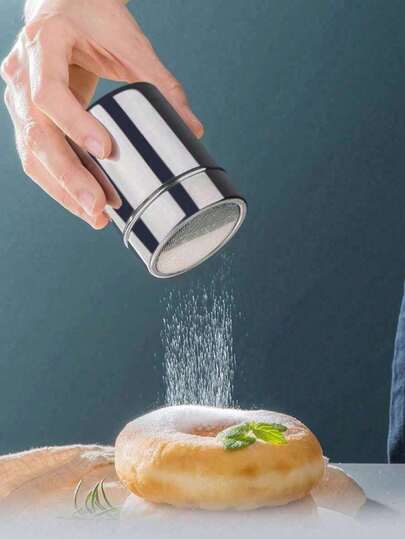 1/2pcs Practical Stainless Steel Powder Sugar Shaker Duster With Lid A Jar Fine Mesh Sugar Dispenser Flour Cocoa Cornstarch Cinnamon Sifter Baking Tool Kitchen Supplies New Year Valentine's Day Mother's Day Father's Day Graduation Season Gift