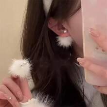 1-Pair Women's Solid Milk White Plush Pom-Pom Copper-Plated Stud Earrings - 2026 New Bestseller Elegant High-End Feel Earrings For Winter Parties & Dating - Một cặp màu trắng - Xem 6