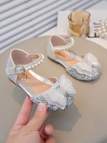 1 Pair Girls' Sandals With Pink Color, Crystal, Pearl, Bow Decor, Gliiter PU Patchwork Round Toe Flat Sandals, Suitable For Daily Wear, Dance, Outdoor, Festivals, Parties, Glitter Decorated Princess Shoes, Suitable For Spring, Summer, Autumn - Silver - View 3