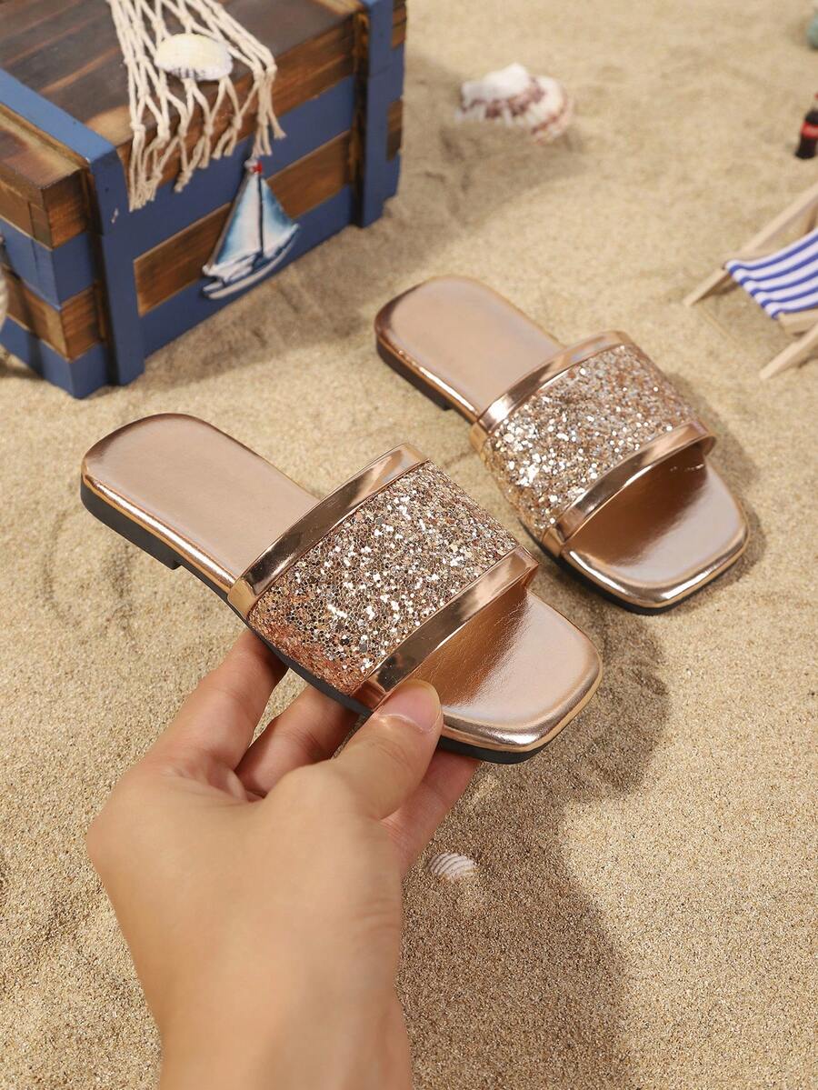Children's Fashionable Slippers, New Sparkling Design, Stylish, Convenient, Lightweight Children Beach Slippers, Summer - Champagne - View 1