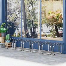 HOMCOM Bike Rack For Up To 6 Bikes, Weatherproof, Durable, Floor And Wall Mountable, Made Of Steel, Silver, 179x33x27cm, On Site