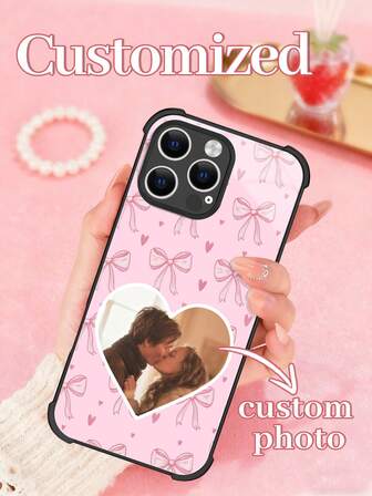 1 Funda de teléfono personalizada y a medida con foto de pareja, padre, madre, hijo y mascota en alta definición, con lente todo incluido, de TPU negro con orificios de precisión y esquinas, compatible con Apple 11/12/13/14/15/16/16 Pro/16 Plus/16 Pro Max/17pro/17pro Max/Air y otros modelos, regalo ideal para amigos, familia, novio, novia, abuelos, aniversarios, cumpleaños, etc.