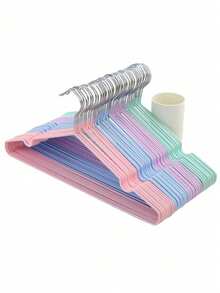 20 Piezas Ganchos para Ropa Multicolor Perchas de Metal Antiderrapantes 40 CM Que Ahorra Espacio Perchas Ropa para Estándar de Adultos Resistente y Duradera para Camisas Pantalones Vestido y Abrigo, Perchas de ropa recubiertas de plástico antideslizantes de 20 piezas, percha para adultos para lavandería en el dormitorio del hogar - Multicolor - Ver 1