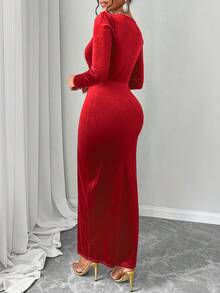 AIJ Amarilo Women's Deep V-Neck Puff Sleeve Wrap Hem Velvet Dress - Red - View 2