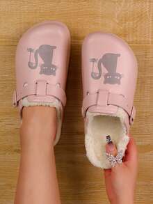 Sepatu Bakiak Wanita - Sepatu EVA Ringan Anti Selip dengan Tali Gesper yang Dapat Diatur, Sepatu Kasual Motif Kucing, Tali yang Dapat Diatur, Hangat - Lapisan Bulu Halus, Sepatu Motif Kucing Hitam yang Lucu, Sepatu Musim Dingin yang Tahan Lama. - Berwarna merah muda - View 1