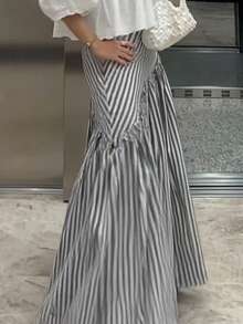 Fashionable Loose A-Line Striped Patchwork Pleated Versatile Skirt - Black and White - View 5