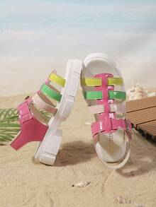 1 par de sandalias con suela gruesa para mujer, decoración de rayas de contraste de colores, cuero patente y cuero sintético, antideslizante, correa con hebilla de punta abierta, tacón de cuña, estilo retro dulce y picante, adecuado para playa y uso diario en verano - Multicolor - Ver 2