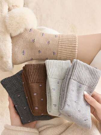 5 Pairs Women's Vintage Floral Patterned Warm Comfortable Mid-Calf Socks, Winter