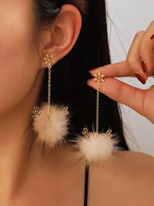 A Piece Of Autumn, Winter, Christmas, New Year Snowflake Plush Ball Earrings And Earrings That Are Fashionable And VersatileExcluding Cards