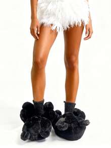 Cute Cartoon Bear Multi-Colored Women's Slippers, Warm Cotton Shoes, Cartoon Bag Heel Shoes, Cartoon Fun Doll Shoes, Quirky Shoes, Teddy Bear Heel Shoes, Women's Bear Slippers, Home Shoes, Teddy Bear Heel Shoes, Couple Teddy Bear Slippers, Exclusive Creative Cartoon Cotton Shoes,A Pair Of Cute And Fun Cartoon Women's Home Warm Shoes, Adorable Warm Slippers, Flat Shoes, Fun Cartoon Bunny Quirky Shoes, Cosplay Shoes, Couple Shoes, Cartoon Shoes, Student Shoes, Funny Shoes, Millennial Style Women's Warm Shoes, Flat Home Slippers, Men's And Women's Funny Shoes, Halloween, Christmas, Cartoon Cosplay Shoes, Santa Claus Shoes, One Size Fits All, Warm Shoes, Snow Home Shoes, Quirky Shoes, Creative Shoes, Cute And Fun Animal Shoes, Cartoon Puppy, Cartoon Bunny Flat Home Slippers, Silent Shoes For Wooden Floors, Women's Slippers, Men's Slippers, Couple Slippers, Plus Size Warm Shoes, Snowy Indoor Home Slippers. - 黑色 - 查看 6