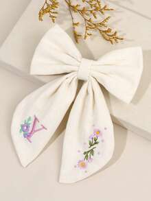1件女孩26字母刺繡髮夾，甜美花卉字母設計髮夾，女孩生日春季髮飾，精緻女孩髮夾附優雅刺繡（白色/海軍藍），返校季 - 彩色 - 查看 22