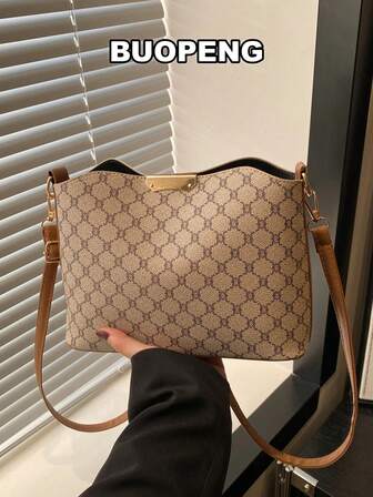 Bolso de cubo cruzado con decoración de patchwork vintage