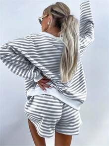 2-Piece Women's Classic Striped Pajama Set, Long-Sleeved Pajama Shorts Set, V-Neck Design, Multiple Colors Available, Stylish, Casual, And Comfortable Pajama Set - 灰色短褲套裝 - 查看 3