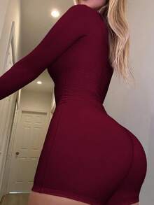 Vaiaye 女士方领纯色简约日常修身连体裤 - 修身长袖短款连体裤，适合健身运动，性感百搭，春夏长袖针织连体裤，优雅时尚 - 酒紅色 - 查看 7