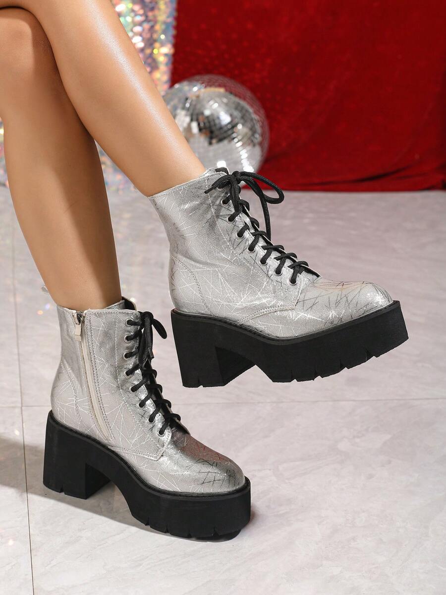 秋冬女士简约前系带侧拉链防水厚底粗跟踝靴，时尚优雅