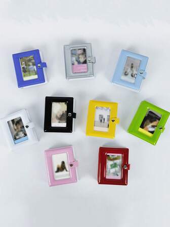 一款风格独特、设计简约且可重复使用的迷你卡片收纳册。这款“明星”造型的卡片册尺寸为3英寸，配有单格迷你卡片收纳盒，专为收纳偶像明星卡片而设计。