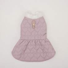 宠物狗连衣裙一件，可爱爱心印花图案，背部带牵引环方便遛狗，加厚秋冬款，适合小型/中型犬猫，圣诞礼物