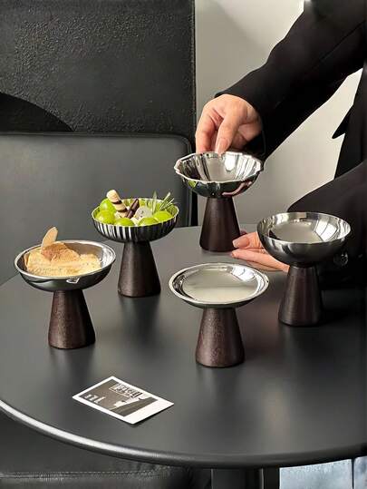 مجموعة من أكواب الحلوى ذات السيقان الخشبية، أكواب الفاكهة واللبن والسلطة من الفولاذ المقاوم للصدأ، أكواب الآيس كريم من الفولاذ المقاوم للصدأ، أكواب الحلوى والحلويات لوجبة الشاي بعد الظهر، أطباق الحلوى من الفولاذ المقاوم للصدأ، أوعية الخضروات، الصواني، أطباق المقبلات، أوعية الآيس كريم الإبداعية، الأوعية الزخرفية، صواني المجوهرات، صواني الشموع، مناسبة للمنزل والحديقة ومحلات الحلويات والمقاهي