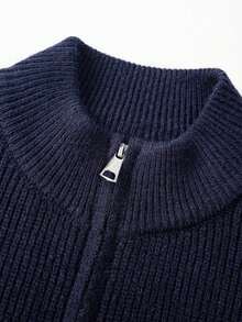 秋冬季时尚简约撞色线条装饰垂褶罗纹袖口和下摆户外休闲百搭立领针织开衫毛衣，适合青少年