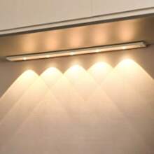 Luz LED Inteligente con Sensor de Movimiento - 50 cm de Longitud en Negro Piano y Blanco Perla - Detector de Presencia para Pasillos, Escaleras y Dormitorios - Regalo de Navidad y Ahorro Energético para el Hogar - Material Metálico 4 cm de Ancho - Blanco - Ver 1