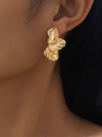 一对奢华时尚夸张创意波浪纹水钻镶嵌方形女士耳钉，适合女士晚宴、派对、度假、节日礼物