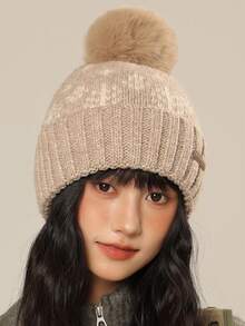 1顶女士MOSEV字母毛球撞色针织帽，时尚、轻便、保暖、透气，适合秋冬季户外运动、滑雪、骑行、通勤、度假等多种场合。