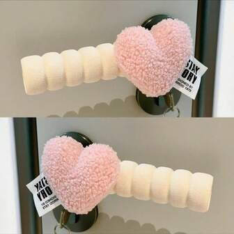 1/2个心形门把手缓冲保护套，柔软舒适，适用于厨房、浴室、卧室，左右门通用，防静电