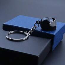 1pc Motorcycle Helmet Keychain Pendant, Metal Material, Personalized Lucky Charm, With Keyring, Suitable For Various Occasions. It Can Not Only Be Used As A Decoration For Wallets, Shoulder Bags Or Backpacks, But Also Can Decorate Electronic Cards, Keys Or Car Keys. It Is The Perfect Gift For Christmas, Valentine's Day, Wedding, Birthday, Anniversary Or Other Special Occasions.