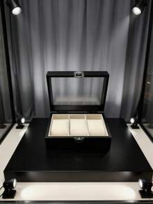 男士手表盒，三格手表展示盒，男士手表收纳盒，带玻璃盖的三格手表架，哑光黑。