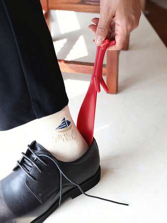 1 st bärbart skohorn, söt skolyftare, lätt att ta av och på skor