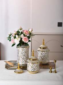 1pc Ceramic Vase Decor, Gold Electroplated Ceramic Jar, Modern Luxury Home Decoration, Suitable For Living Room, Bedroom And Other Scenes