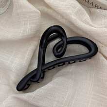 1pc French Vintage & Euro Ins Style Heart Hair Clip - Chic & Sturdy Hair Accessory With Non-Slip Grip, Perfect For Dates, Daily Commute, Parties & Photo Shoots - Versatile & Cute Hair Clip For Women, Ideal Gift For Girlfriend, Bestie & Mom On  US, Elevate Your Look With This  & Secure Hair Accessory For Effortless Romantic & Youthful Vibe - hổ phách - Xem 7
