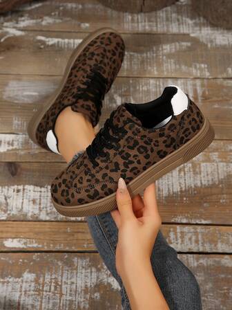 Zapatillas de running de mujer suaves, cómodas y ligeras con puntera redonda y estampado de leopardo que absorben los golpes, zapatillas de skate de corte bajo a rayas con cordones, adecuadas para parejas, estudiantes, uso casual, multiusos, deportes al aire talla grande