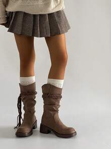 SRSOO Botas de montar de suela gruesa vintage nuevas para otoño 2025, para mujeres, de cuero suave, gamuza, con flecos, cuerda y tacón ancho de media pantorrilla - Marrón - Ver 10