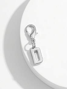 1pc Fashionable Minimalist 26 Small English Letter Shape Smooth Metal Keychain, Suitable For Women Car Key, Bag Decoration And Gift - Silver - View 27
