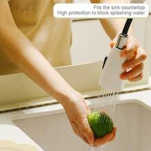 柔软硅胶防溅挡水条，灵活厨房水槽台面挡板，防水防溅，易清洁家居实用小工具