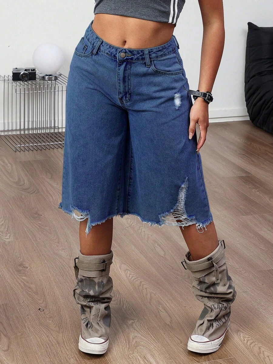 Pantalones cortos de mezclilla de cintura media, color azul claro sólido, sin estiramiento, con detalles desgastados - Elegantes y sexys para el ocio en casa - Azul lavado oscuro - Ver 1
