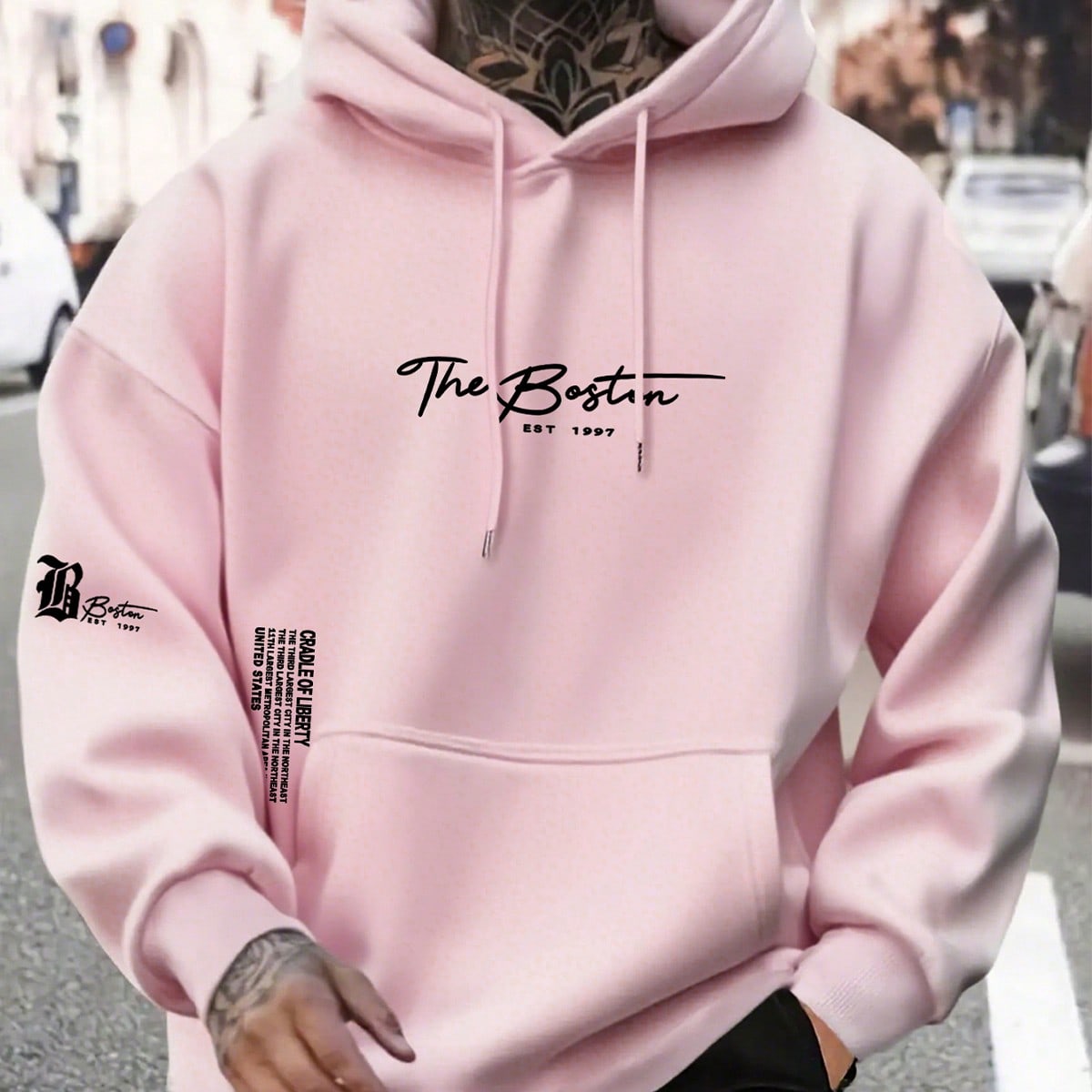 Sudadera con capucha casual y versátil para hombres con bolsillo canguro, cordón y estampado de eslogan, para uso diario y otoño/invierno
