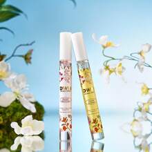 1瓶花香白色礼盒装香氛喷雾，优雅白色花束香氛喷雾，持久留香，精美包装，[家居香氛系列]，适用于房间装饰、营造氛围、特殊场合礼物、婚礼回礼、生日礼物、周年纪念庆典和放松时刻。 - 彩色 - 查看 6