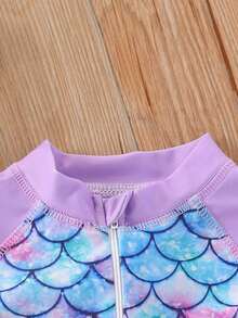 1 件女童美人鱼鳞片印花长袖防晒连体泳衣，快干弹性面料，拉链细节，适合游泳池、夏季海滩和冲浪
