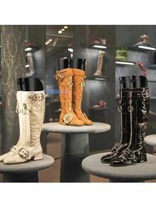 Molded Wrinkle-Resistant Black Matte Plastic Boot Shaper, New Style High Elasticity Tall Boot Stretcher