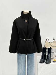 A Fashionable And Elegant Solid-Colored Short Coat (With A Three-Quarter Or Four-Quarter Sleeve, Women's Winter Style, With A Shawl-Like Appearance, Featuring A Lacing Design, Suitable For Work, Dates, Shopping, And Going Out. Applicable To Various Occasions.