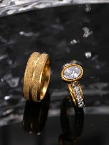 2pcs Fashionable & Elegant Stainless Steel Gold Couple Rings, Matte Finish For Men, Rhinestone Decor For Women, Suitable For Daily Wear, Festivals, Dates, Engagements, Weddings, Gift (Comes With Gift Box)