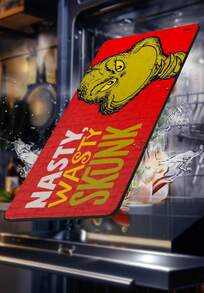 United Labels Brettchen - Nasty Wasty Skunk - Frühstücksbrettchen Schneidebrettchen aus Resopal - Rot - Übersicht 3
