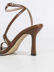 Sandalias de tacón alto para mujer en verano, zapatos elegantes de dama de color marrón moca para primavera/verano, sandalias de tacón alto y puntera abierta de moda sexy, sandalias de tacón de aguja de punta cuadrada, tacones de gatito para novia y boda, zapatos rojos de sandalias - Marrón Mocha - Ver 10