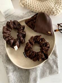 Women Vintage French Silk Satin Hair Tie In Black, White And Khaki, Fashionable Versatile Chic Simple Minimalist Style Hair Ties For Daily Wear, Parties, Work, Holidays, Etc., Suitable For Hairstyles Like Ponytails, Buns And Updos, Also Applicable For Washing Face, Showering, Applying Makeup And Matching With Clothing As Accessory Scrunchies Scrunchy Hair Ties, Casual ,Hair Elastics ,Hair Rubber Bands ,Hair Rope ,Elastic Hair Tie