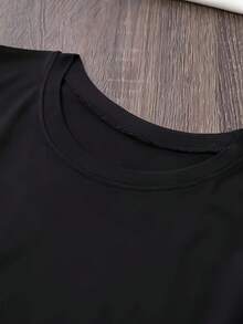 Camiseta gráfica 'Dulce como pan dulce' para mujer - Cuello redondo casual, manga corta, diseño de pan mexicano vibrante para todas las estaciones, camiseta tipo T mexicana - Oscuro - Ver 3