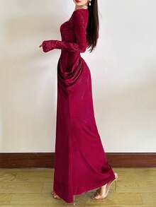 Long Sleeve Patchwork Pleated Belted Waist Fitted Dress - Red - View 2