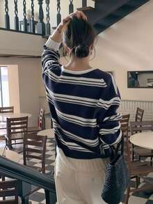 YCYC 女款韓版東大門時尚優雅百搭撞色條紋V領針織打底長袖上衣 - 藍色 - 查看 5