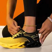 FIREQUEEN 2025新款女士时尚透气轻便渐变黑黄运动鞋，舒适休闲跑步鞋，适合健身、慢跑、散步和日常穿着。 - 黃色 - 查看 11